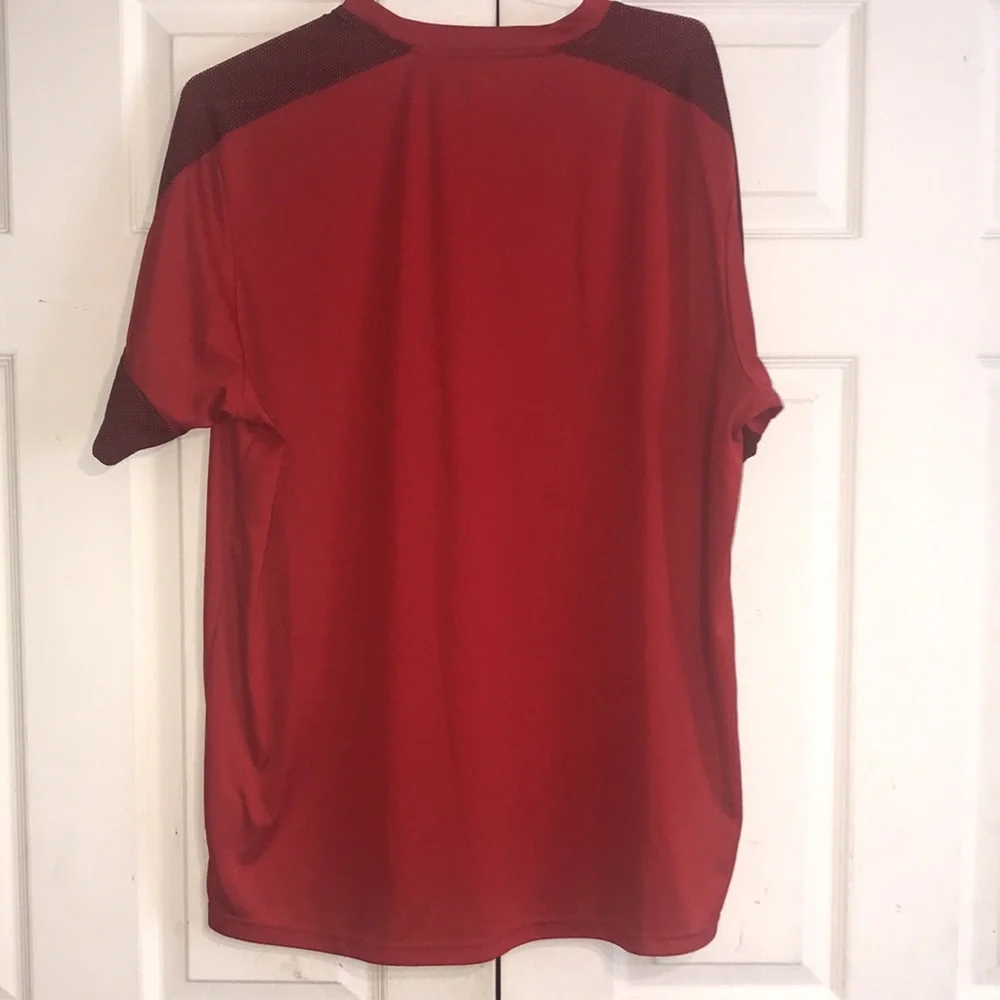 Men’s Adidas Stretch Shirt